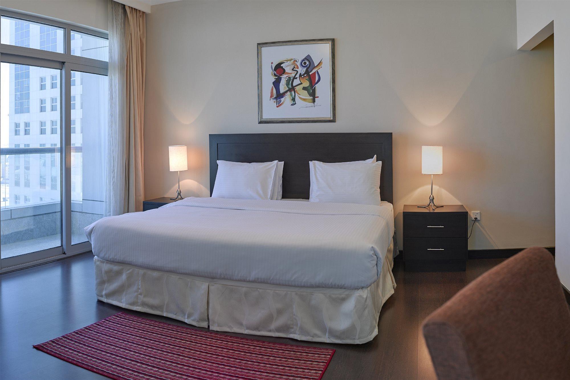 Tulip Hotel & Suites Al-Manamah Bagian luar foto