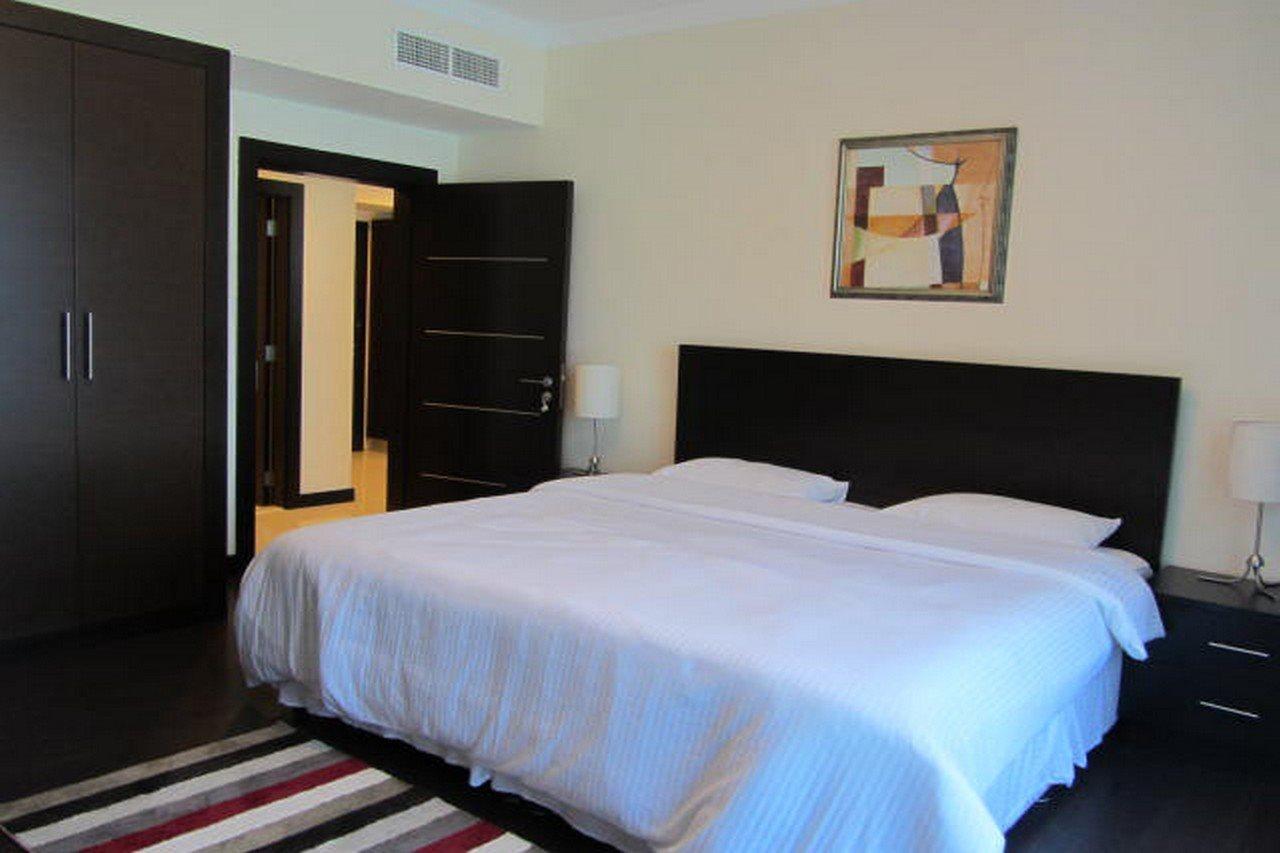 Tulip Hotel & Suites Al-Manamah Bagian luar foto