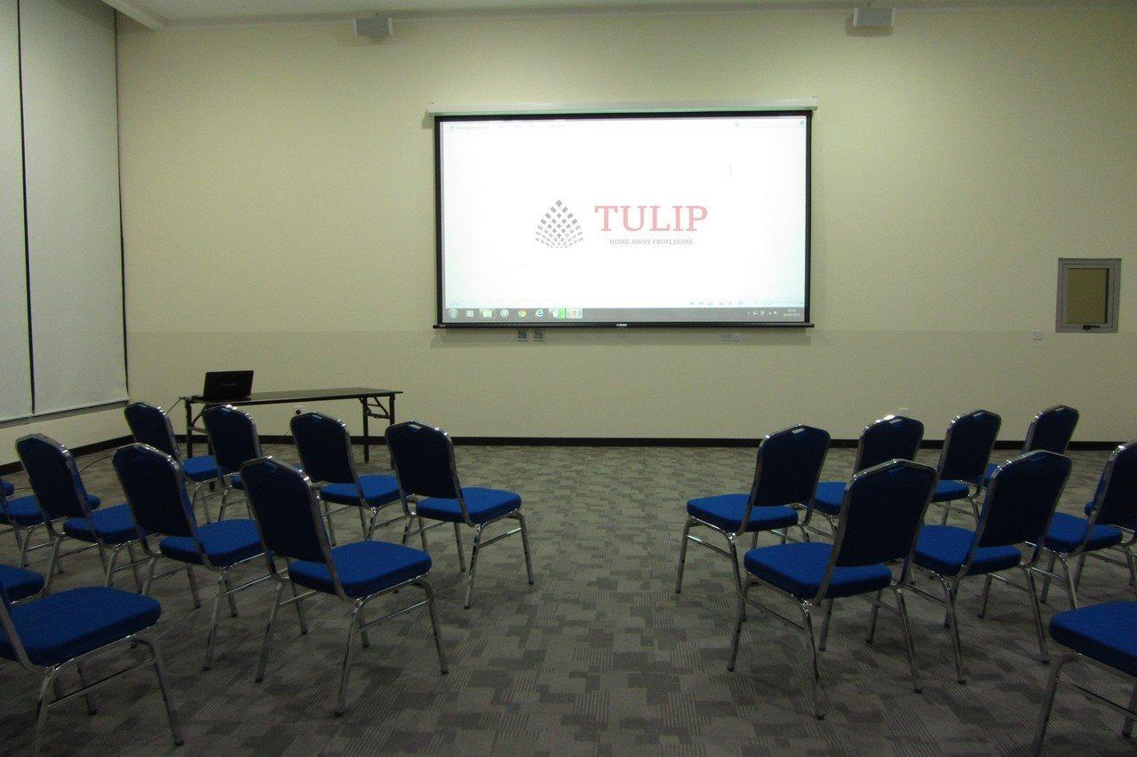 Tulip Hotel & Suites Al-Manamah Bagian luar foto