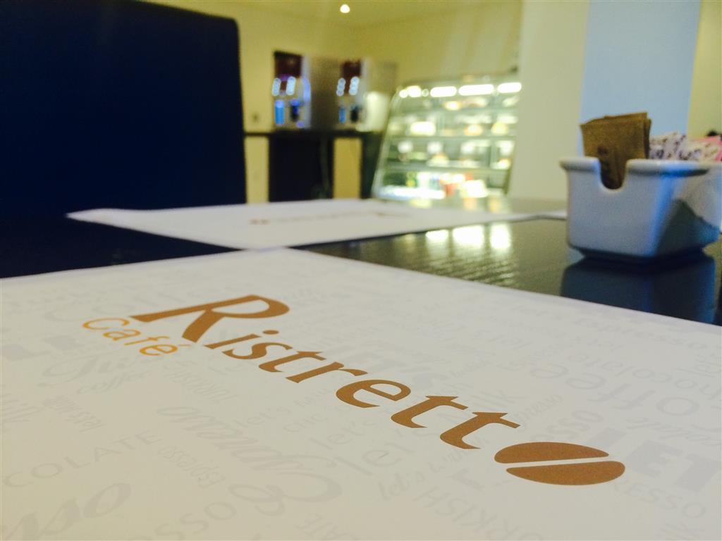 Tulip Hotel & Suites Al-Manamah Bagian luar foto
